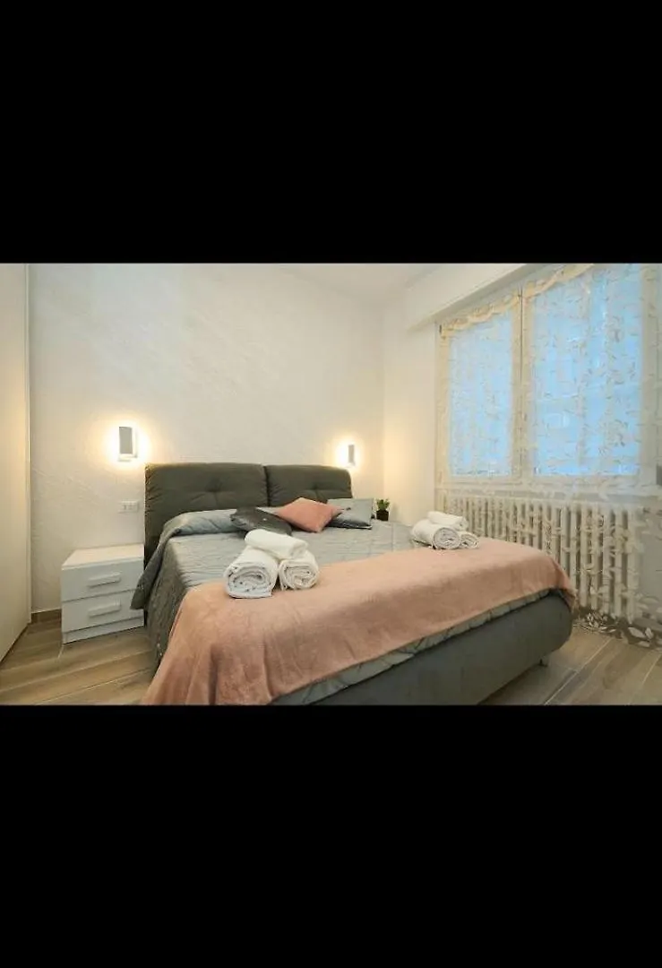 세르누스코 술 나비글리오 Residenza Il Bruco N 1 300Mt Da Metropolitana 아파트 세르누스코 술 나비글리오